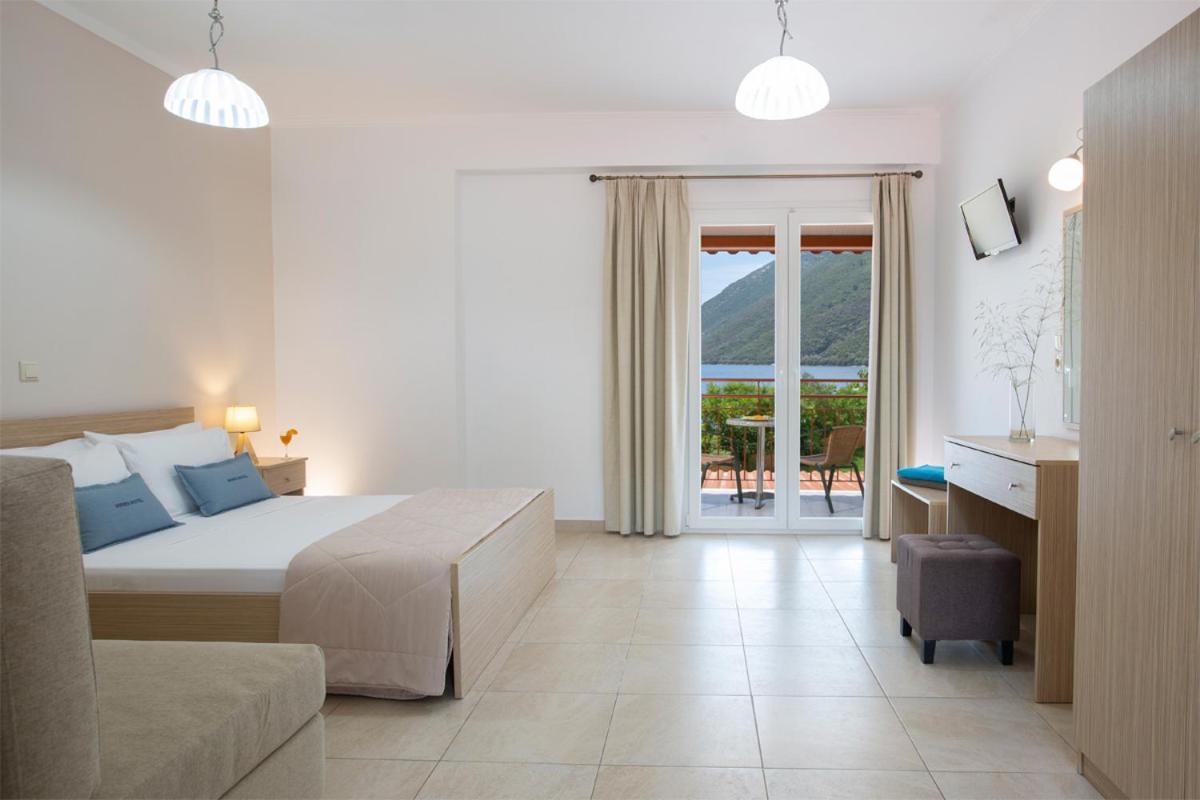 Menes Hotel Yénion Eksteriør billede