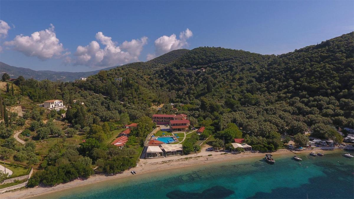 Menes Hotel Yénion Eksteriør billede